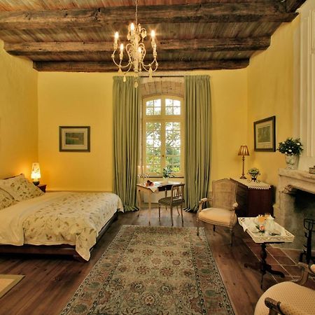 Le Prieure Du Chateau De Biron Biron  Luaran gambar