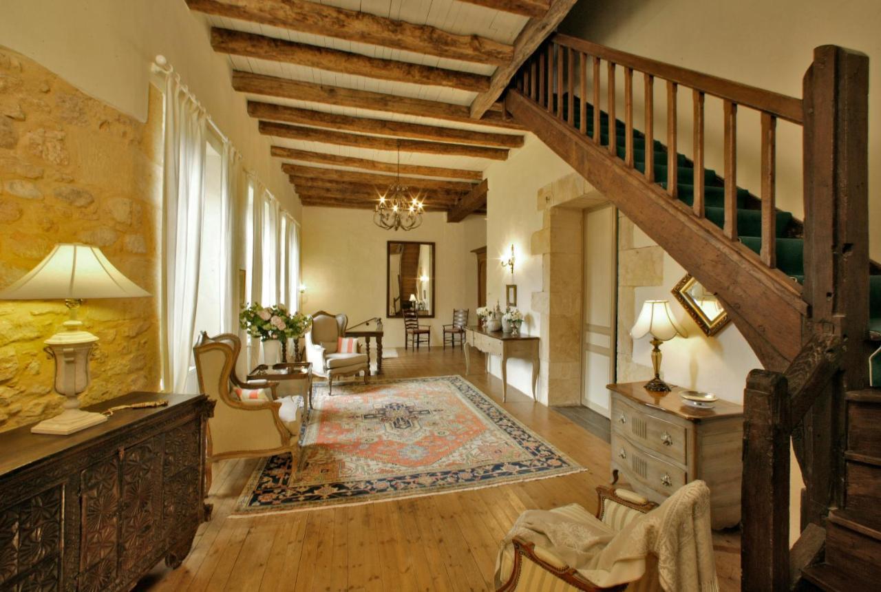 Le Prieure Du Chateau De Biron Biron  Luaran gambar